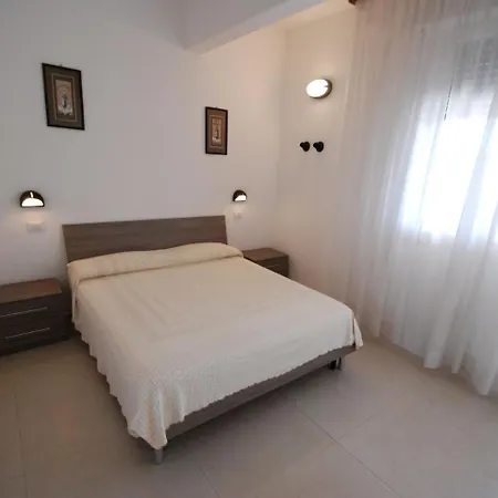 Locazione Turistica Portoverde.1 *