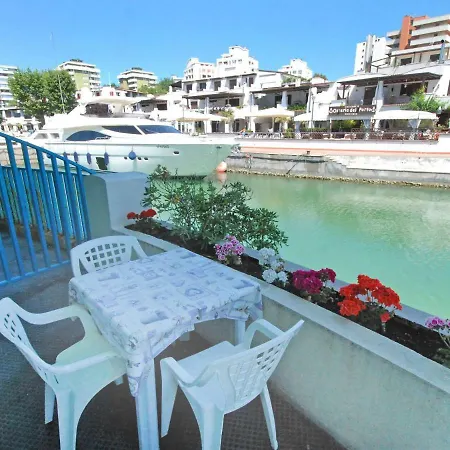 Locazione Turistica Portoverde.1 * Misano Marina